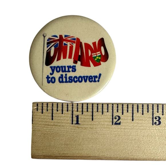 Vintage Lot of 2 Ontario Yours to Discover Pin Backs Buttons - Picture 5 of 5